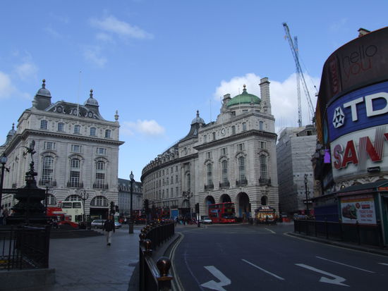 Picadilly Circus