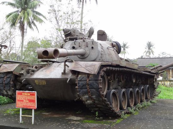 bißchen Kriegsschrott in Hue, darf nicht fehlen
