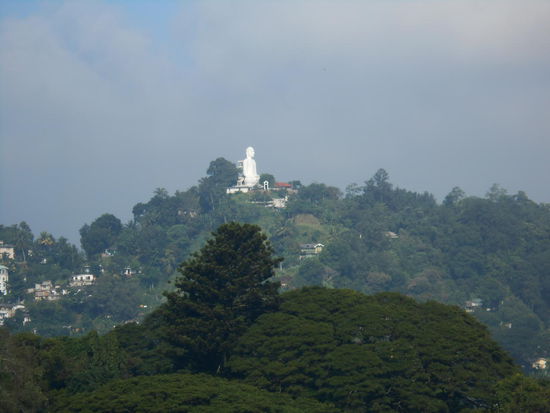 Bahiravokanda Vihara Buddha Statue