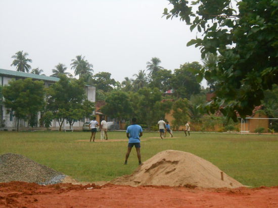 zur Abwechselung vom Strandleben gab es kostenloses Cricket der Küstenwache zu sehen