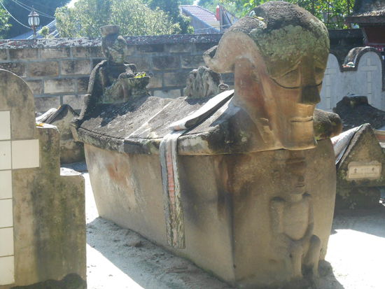 Königsgrab in Tomok