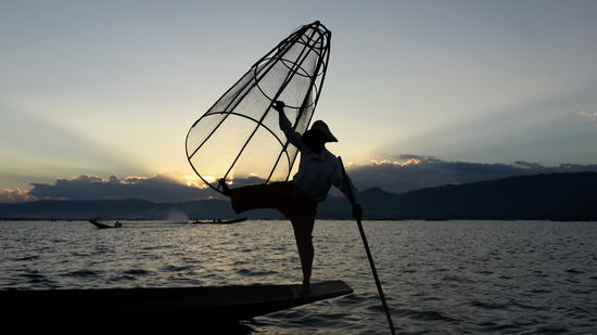 Sonnenuntergang auf dem Inle See