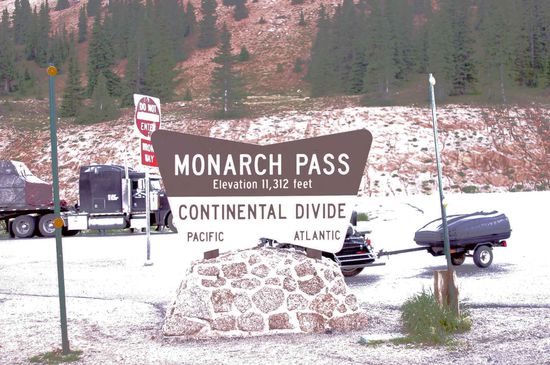 Den Monarch Pass mit seinen 11.312 feet erreichten gegen 13 Uhr 45.
