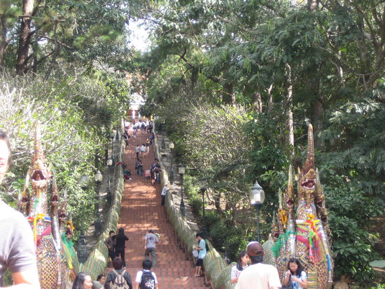 Treppe zum Tempel
