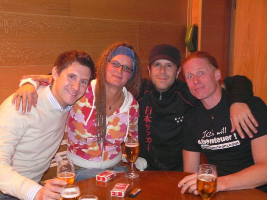 Basti, Nikki, ich u Stefan!