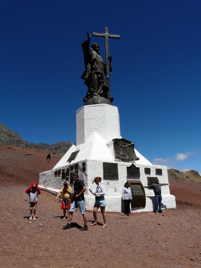 Jesusstatue auf dem Pass