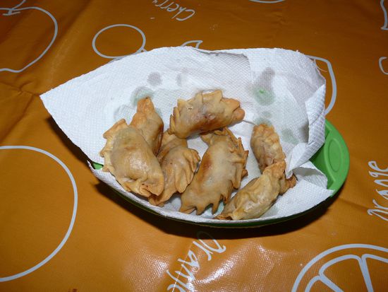 unser Werk; die gebackenen Empanadas hatten wir zu diesem Zeitpunkt schon verspeist! hier nur noch die frittierten