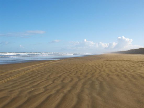 Ninety-Mile-Beach