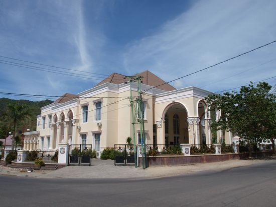Besonders an der Stadt sind die vielen Kolonialgebaeude.