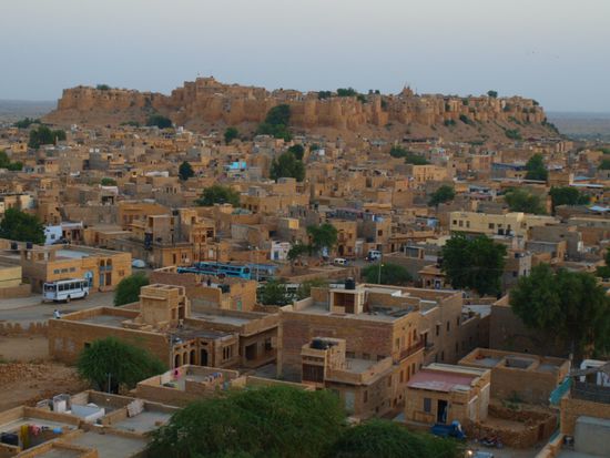 Das Fort aus der Ferne.