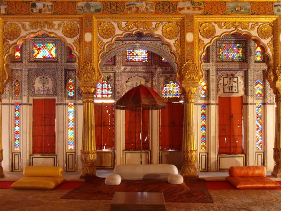 EMPFANGSZIMMER DES MAHARADSCHAS