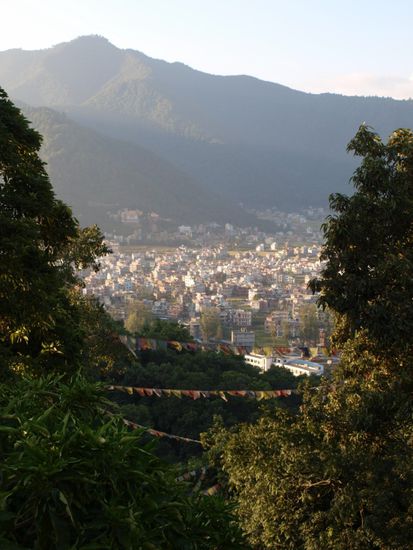 Aussicht vom Tempel auf Kathmandu.