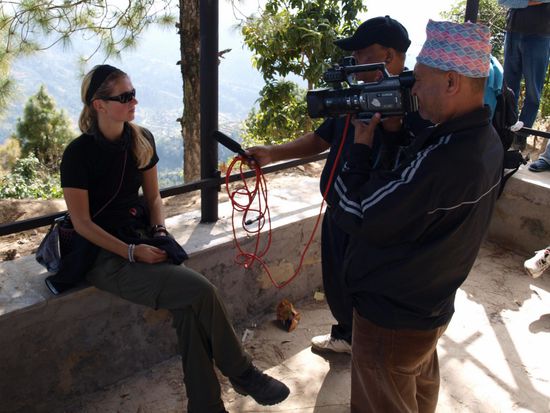 Katja beim Interview mit Nepal TV