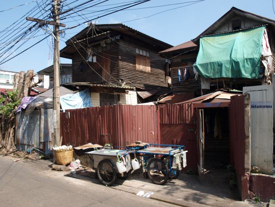 Klassische Holzhaeuser.