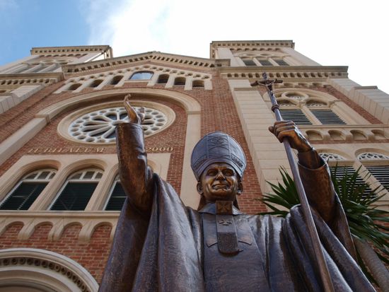 Eine katholische Kirche haben wir auch entdeckt.