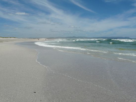 Der Strand von Hermanus.