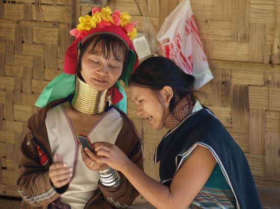 Handys gibt es hier natuerlich auch.