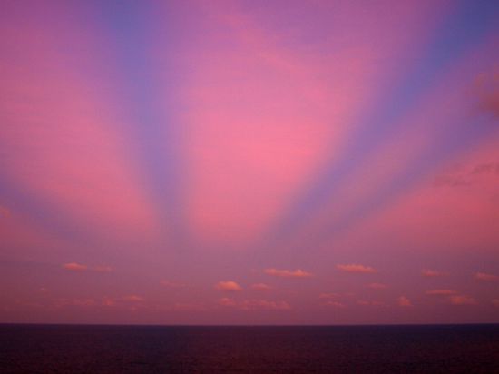 Unser vorlaeufig letzter Sonnenuntergang am Meer!