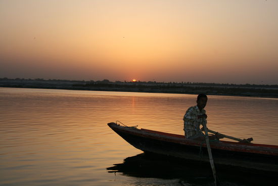 Sonnenaufgang am Ganges