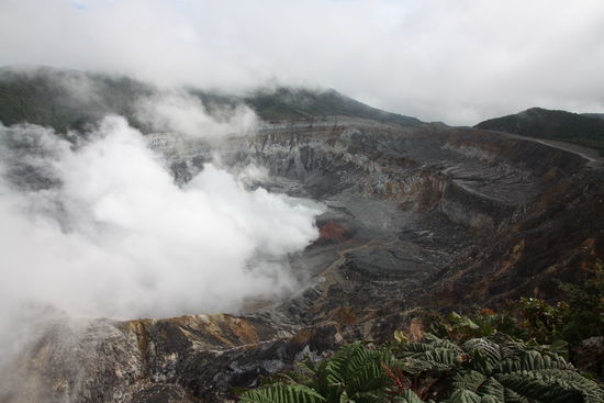 der aktive Vulkan Poas (Glücklicherweise ohne Wolken)