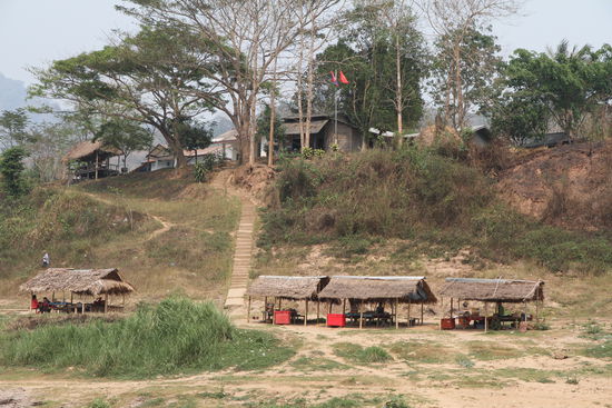 Lao Lao Dorf am Mekong