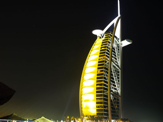 macht auch bei nacht eine gute architektur