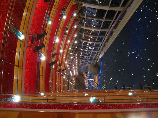 irgendwo da unten muss die lobby sein