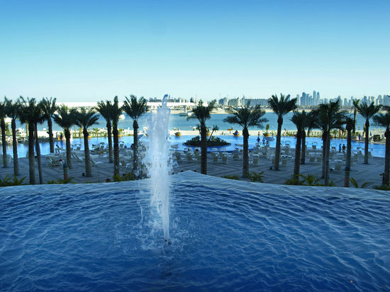 brunnen- und poolanlage des atlantis