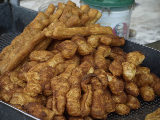 ... und so entsteht leckeres, lauwarmes gebaeck, das wir am liebsten jeden tag essen wuerden