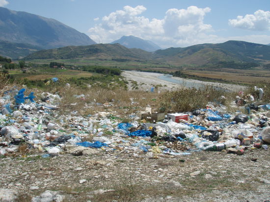 Leider gehören auch solche Bilder zu Albanien