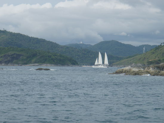 Die Bucht von Nai Harn - im Hintergrund Big Buddha