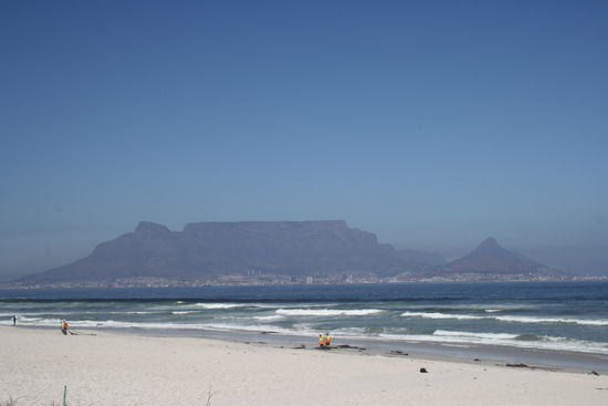 Blick von Blouberg Strand auf Cape Town