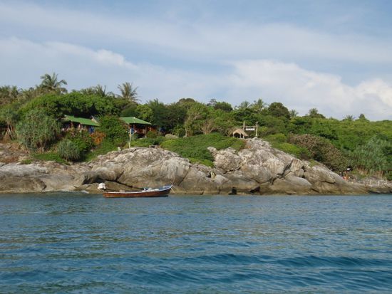 Bungalow Raya Resort