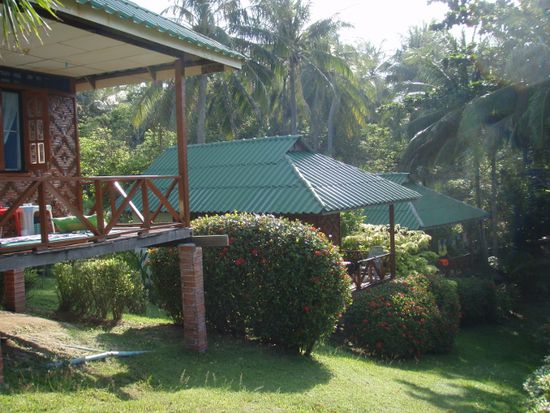 Bungalow Raya Resort