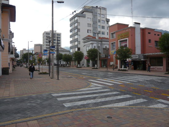 S'neue Stadt-viertel, wommer au id Schuel goend