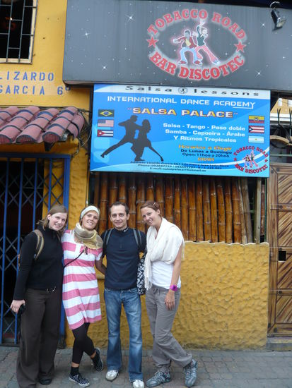 zwei Schwedinne vo dae Schuel, dae Chrigi natuerlich i dae Mitti, hihihi