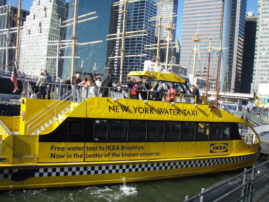 Diese Wasser taxen sind fuer umme zu haben. Ausgezeichnet