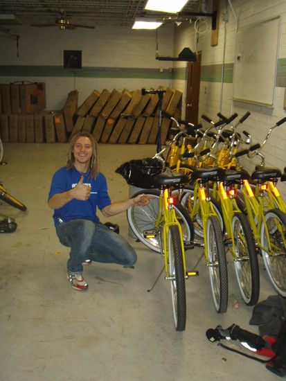 Nummer 50....hab ich zusammengeschraubt!
Ich hoffe es leistet gute Dienste auf dem Campus!(deutsche Wertarbeit  )