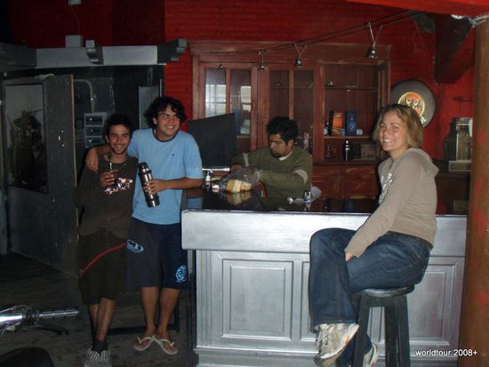 unsere Freunde in der Bar