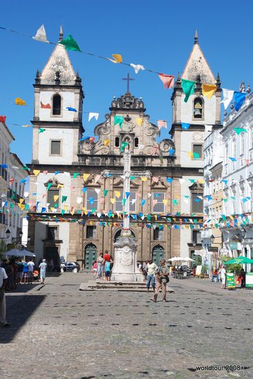 Hier wurden frueher die Sklaven gehandelt.Pelourinho