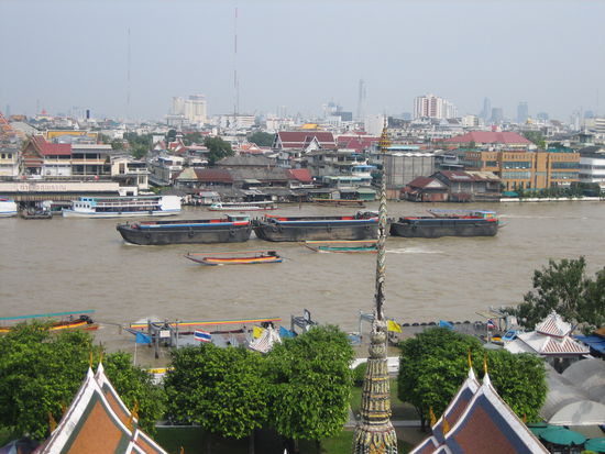 Vom Gipfel des Wat Arun.
