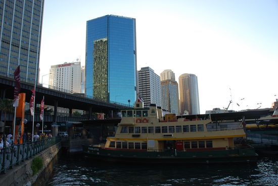 Fähre am Circular Quai