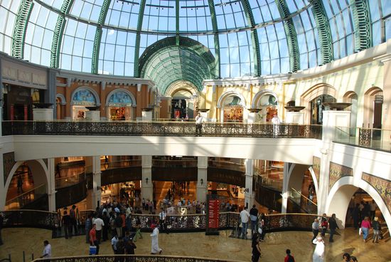 Foyer in der Mall of the Emirates
