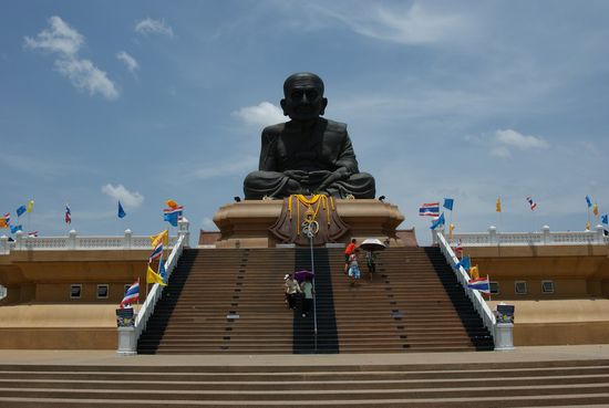 Der mit Abstand grösste Buddha, den ich bisher unter freiem Himmel gesehen habe- gigantisch!