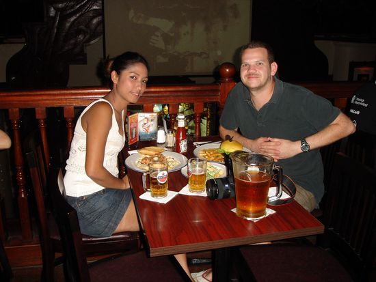 Darf natuerlich nicht fehlen: Hard Rock Cafe- Bali