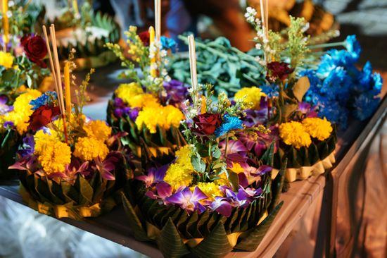 Die Gestecke gab es in allen Groessen und Varianten.
