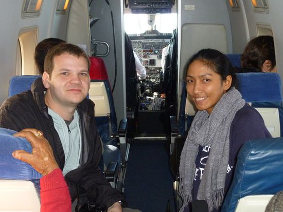 Fuer den Everest Flug hat jeder einen Fensterplatz
