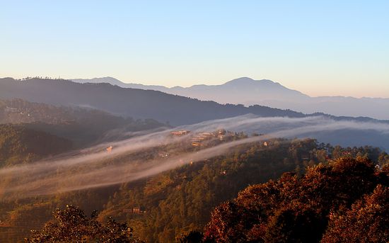Wir hatten mit Abstand die Beste und hoechste Aussicht von allen Hotels und Guest Houses um uns herum. Ich kann es nur empfehlen. Der Name des Hotels lautet: HOTEL VIEW POINT... nicht zu toppen!