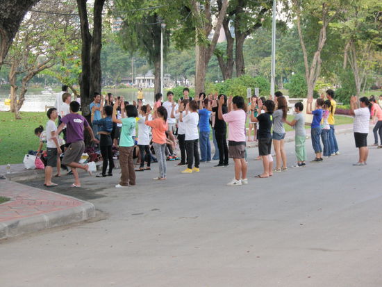 Gymnastik fuer alle im Lumpinipark