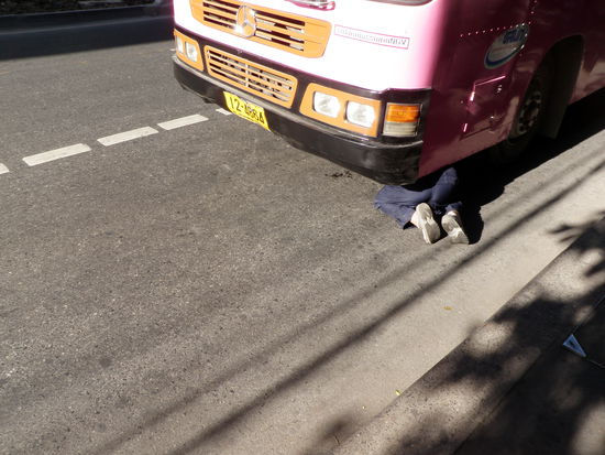 Da musste ich jetzt doch ein Taxi zum Flughafen nehmen.